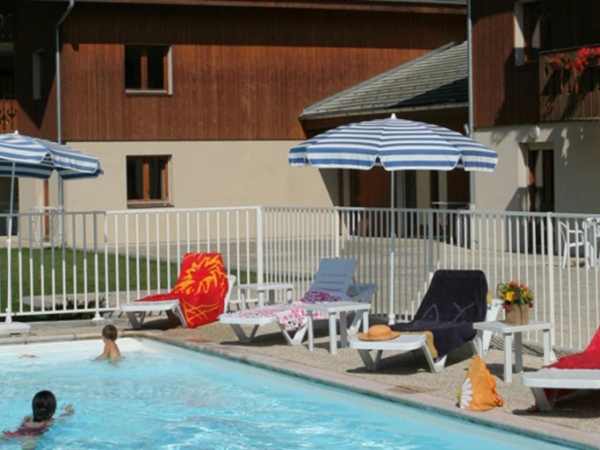 Appartement Cosy Avec Piscines, Parking Et Wifi A Samoens - Fr-1-629-32 Zewnętrze zdjęcie