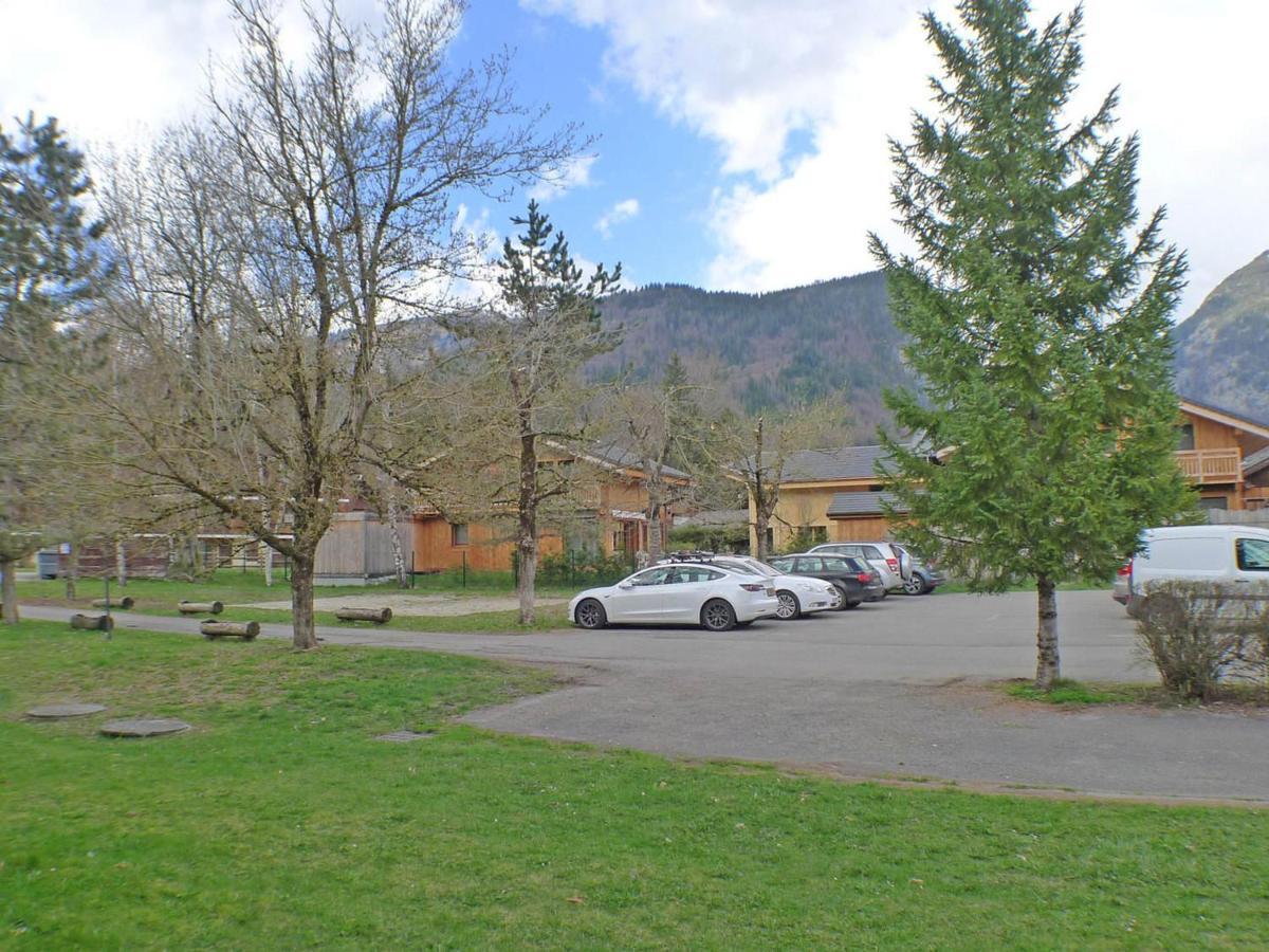 Appartement Cosy Avec Piscines, Parking Et Wifi A Samoens - Fr-1-629-32 Zewnętrze zdjęcie